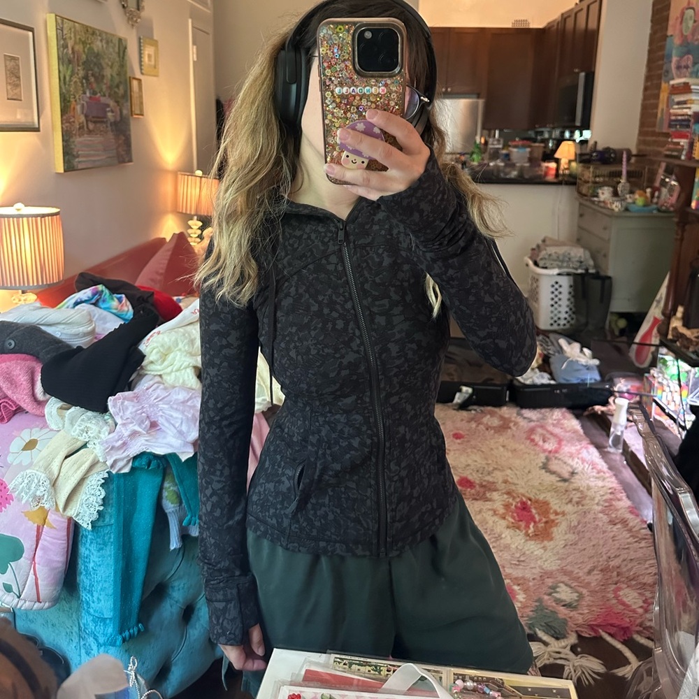 lululemon define workout jacket